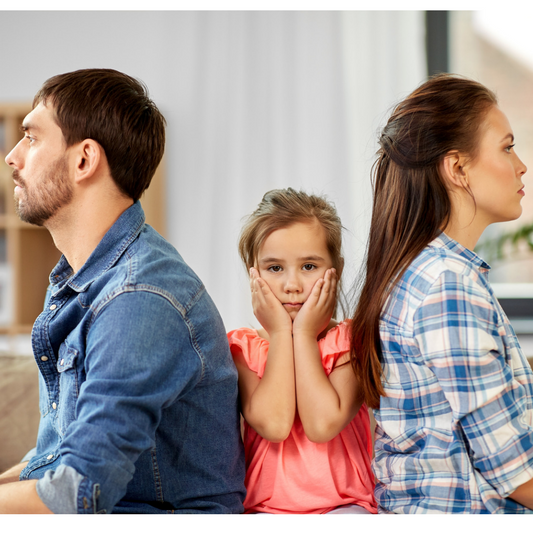 Navegando por la separación o el divorcio: Cómo apoyar a tus hijos en tiempos difíciles